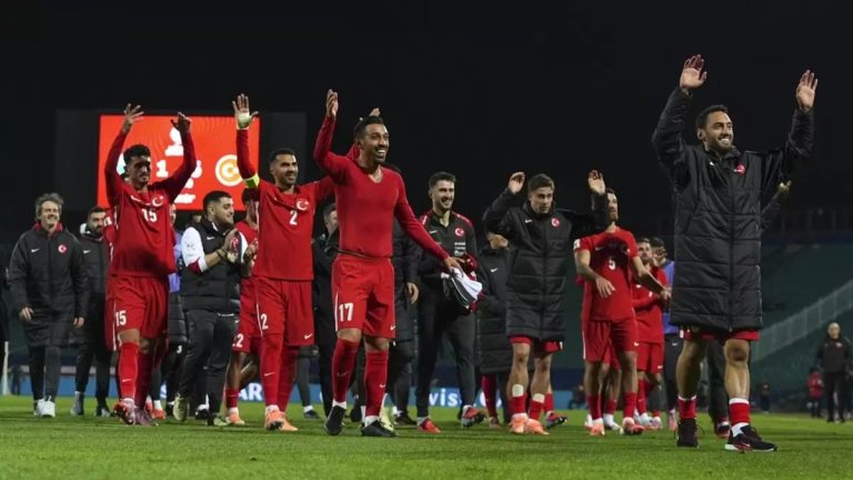 A Milli Futbol Takımı’nda 4 futbolcu kadroda yok!