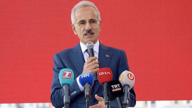 Abdulkadir Uraloğlu’ndan 24 Kasım Öğretmenler Günü iletisi