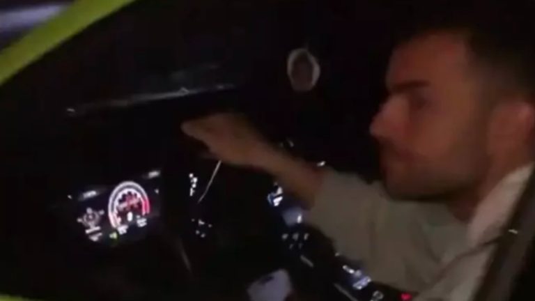 Abdülkerim Bardakcı’nın trafikte zor anları: Taraftar ‘Pocikerim’ diye bağırdı