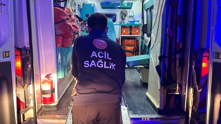 Adıyaman’da istinat duvarı çöktü: 1 emekçi ağır yaralandı