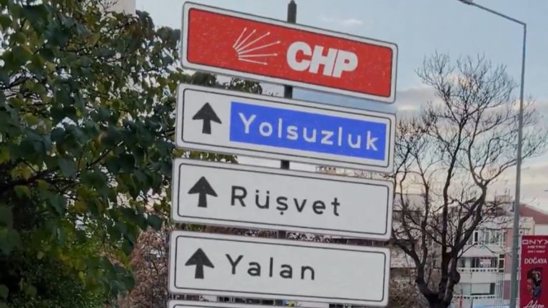 AK Parti Gençlik Kolları Başkanı Yusuf İbiş’ten CHP’ye ‘tabela’ göndermesi