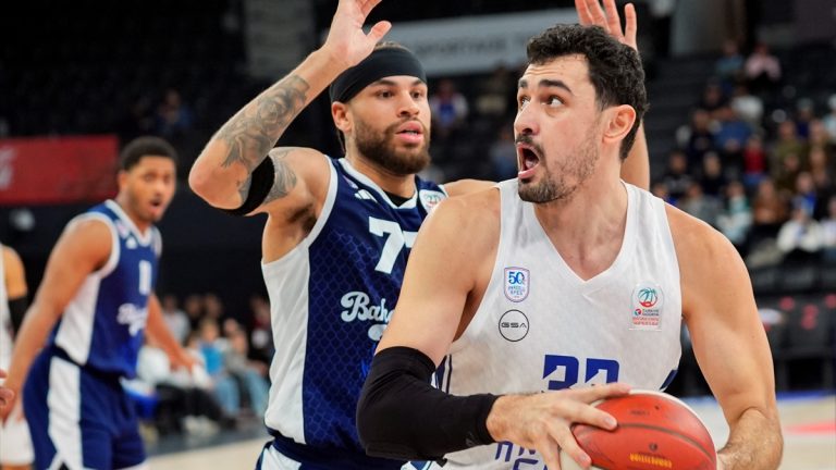 Anadolu Efes’te Erkan Yılmaz, 3 hafta yok
