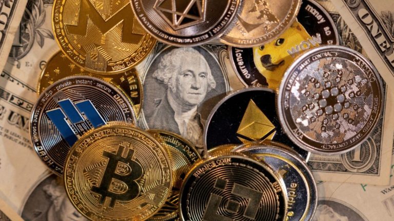 Analistler kısa vadede düşüş, uzun vadede rekor bekliyor