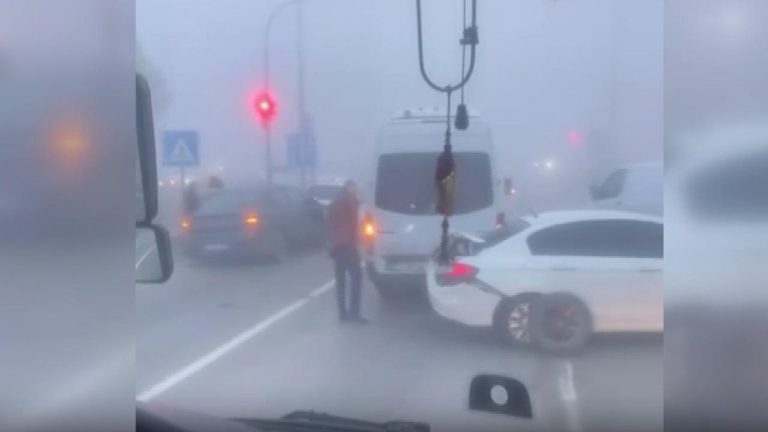 Ankara’da ağır siste zincirleme kaza