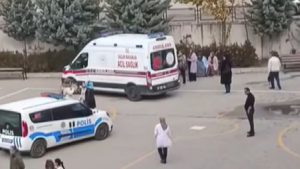 Ankara’da lise bahçesindeki bıçaklı hengamede 1 öğrenci yaralandı