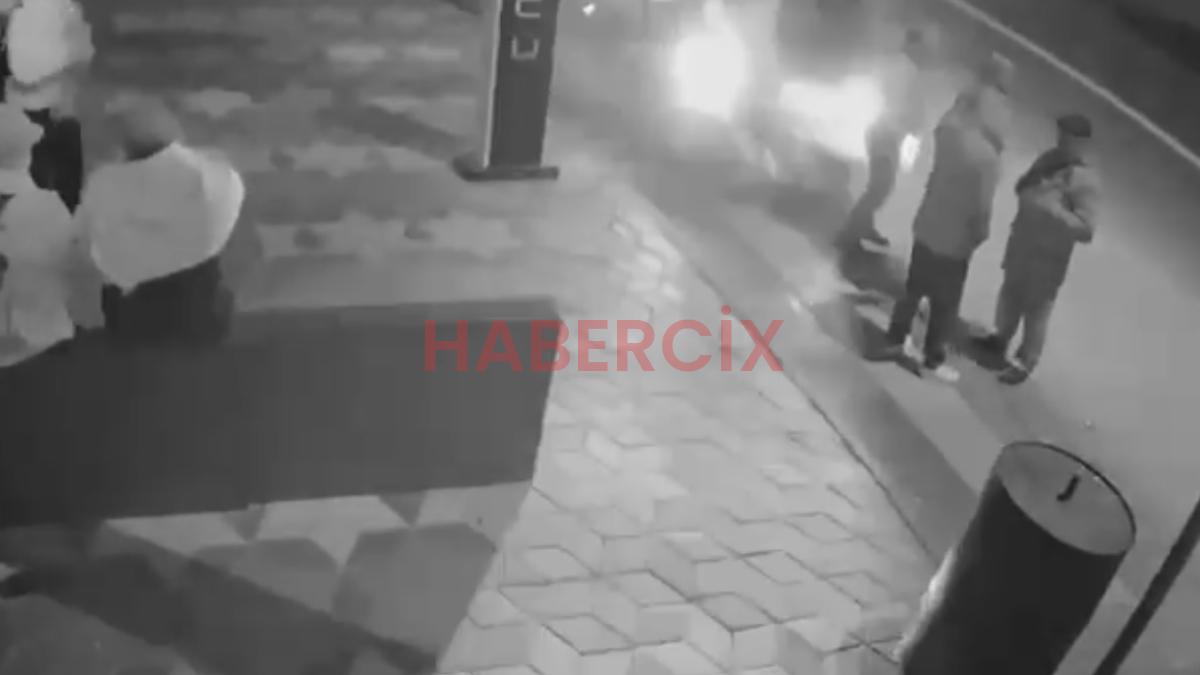 Ankara’da otomobil durakta bekleyenlerin arasına daldı