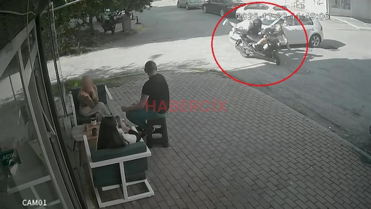 Antalya’da kasksız yolcu başını kaldırıma çarpmaktan kıl hissesi kurtuldu