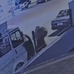 Antalya’da sokakta bayana hücumda bulunan şahıs yakalandı