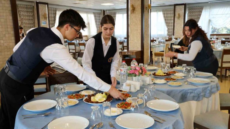 Antalya’da turizmciler, kış döneminde işçi kaybı yaşıyor