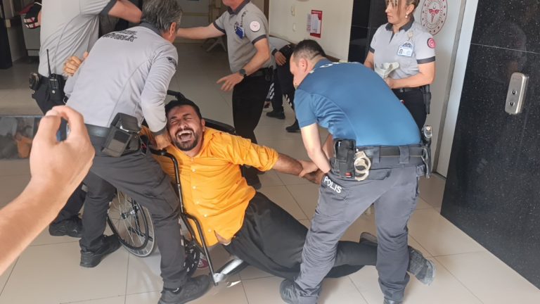 Antalya’da yangın tatbikatında “Oscarlık” performanslar