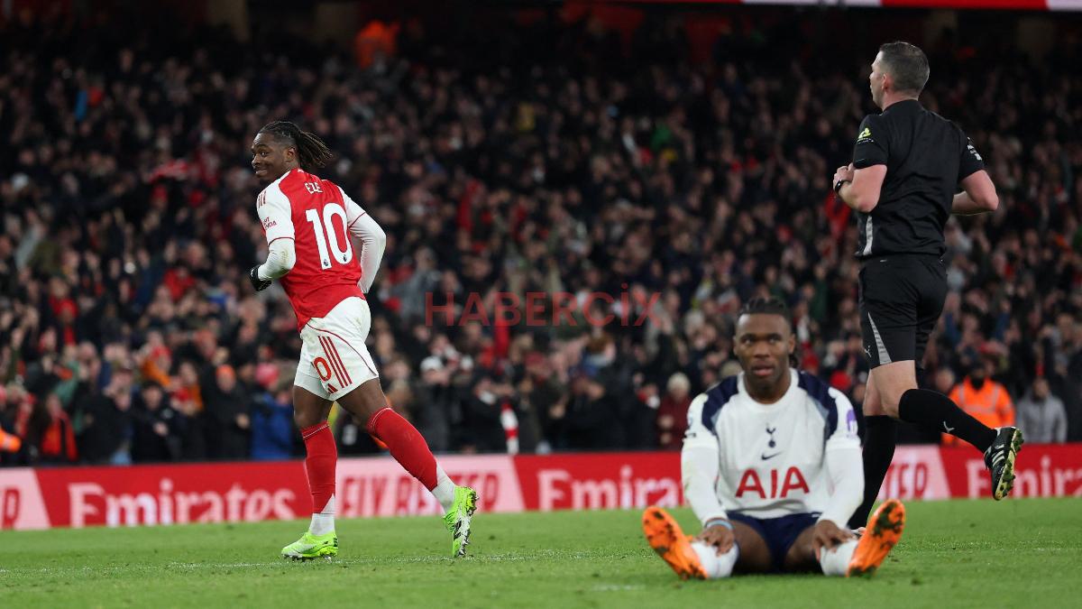 Arsenal, derbide Tottenham’ı 4 golle yıktı!