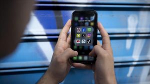 Avustralya’da 16 yaşından küçüklere toplumsal medya yasağı