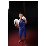 Ayşen, Riyad’da ulu bayrağımızı göndere çekti