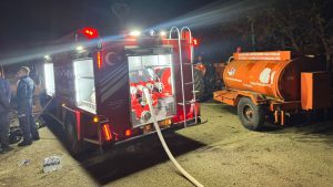 Balıkesir’de tavuk çiftliğinde yangın çıktı: Binlerce civciv telef oldu