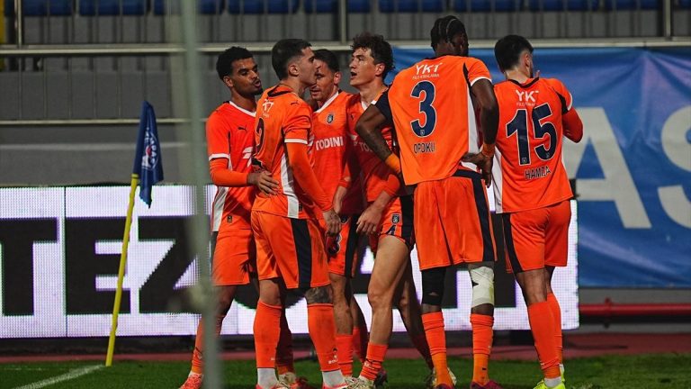 Başakşehir, ligde 2 maç sonra kazandı