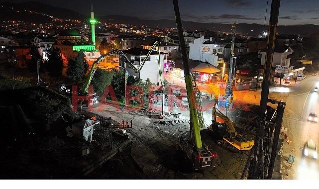 Başiskele Kavşak Projesi’nde ışıklar hiç sönmüyor