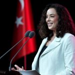 Birinci 30’a girememişti! Azra Akın’dan Ceren Arslan’a takviye geldi