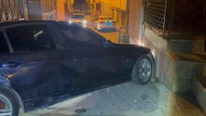 Bursa’da ‘dur’ ihtarına uymayan şoför kaza yaptı: Aracını bırakıp kaçtı