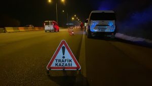 Bursa’da motosiklete çarpan alkollü şoför olay yerinden kaçtı