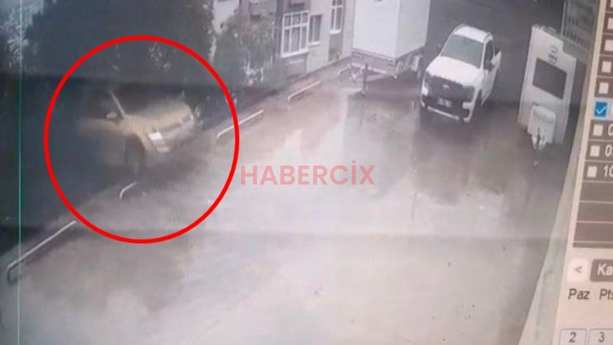 Bursa’da sürücünün ileri yerine geri vitese aldığı araç 7 metreden zemine düştü