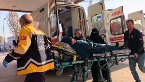 Bursa’da yedikleri tavuktan 3 kişilik aile zehirlendi