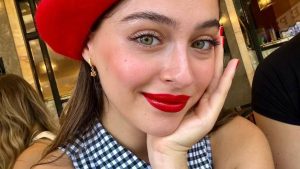 Cemre Baysel ve Cem Bölükbaşı aşk yaşıyor