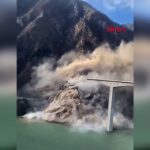 Çin’de bir köprüde meydana gelen çökme anları kaydedildi