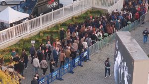 Dolmabahçe’de oluşan yoğunluk havadan görüntülendi