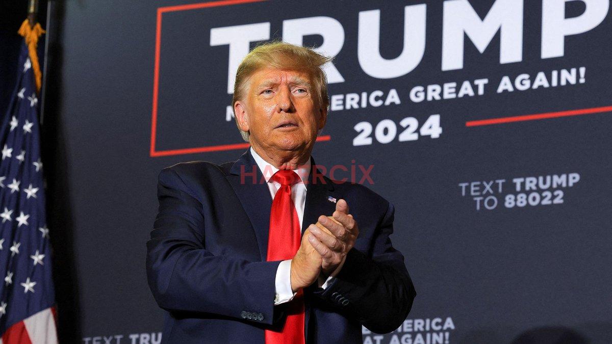 Donald Trump: Venezuela ve çevresindeki hava sahasının kapatılmış olduğunu dikkate alın