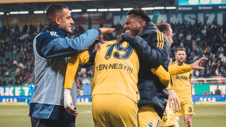 Fenerbahçe, galibiyet serisini 5 maça yükseltti