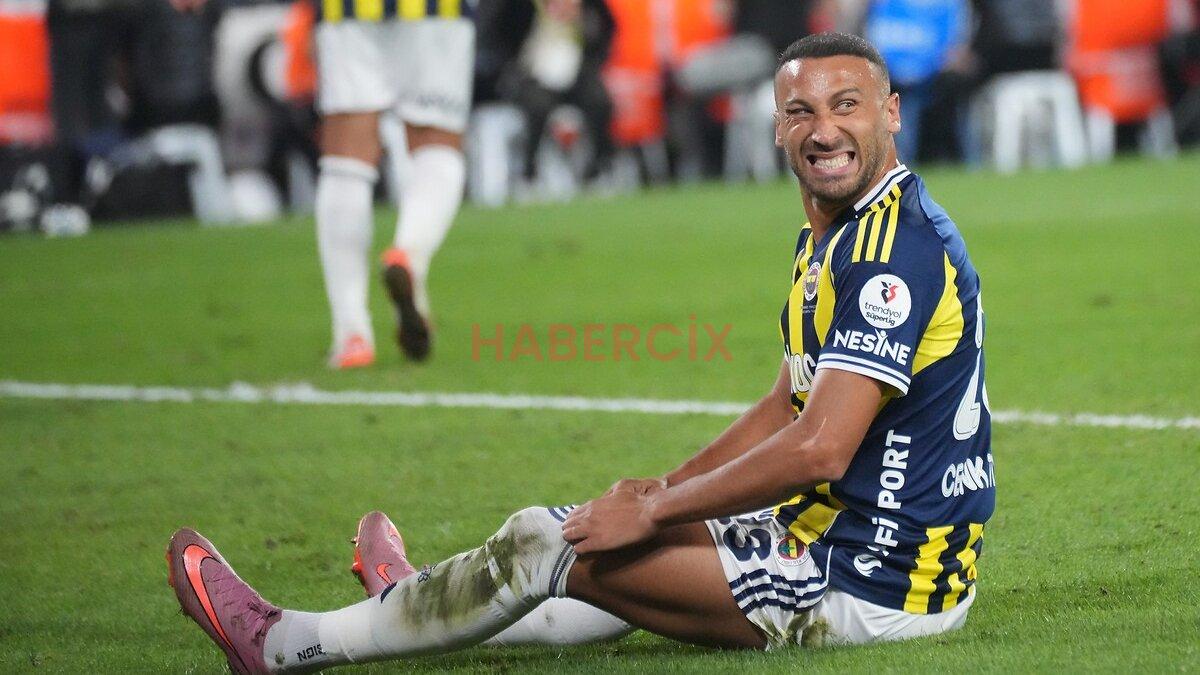 Fenerbahçe’de Cenk Tosun ameliyat oldu