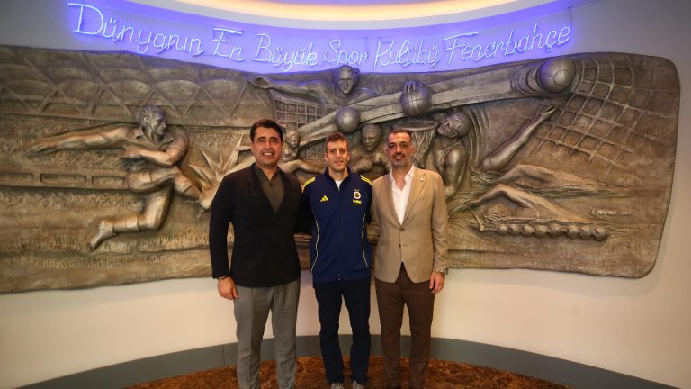 Fenerbahçe’de genel menajer Derya Yannier ile yeni sözleşme imzalandı