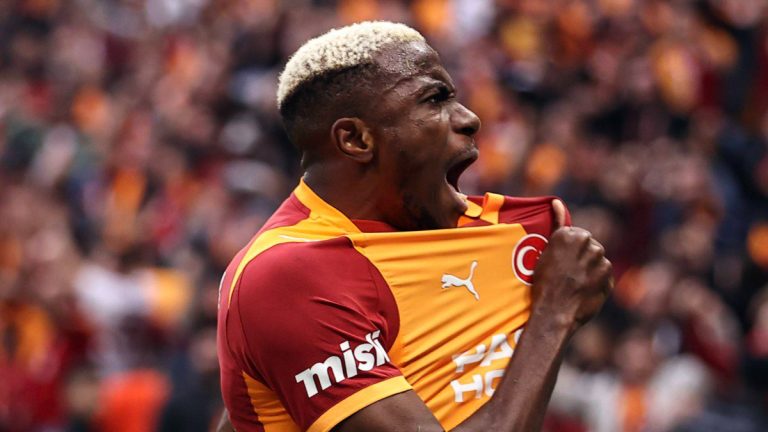 Fransız devi PSG, Osimhen için 150 milyon euro teklif etmeye hazırlanıyor argümanı