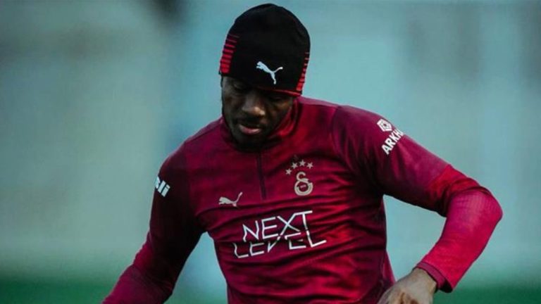 Galatasaray’da Victor Osimhen, takımla birlikte idmana çıktı