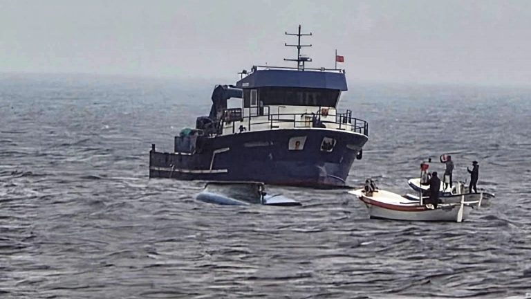 Giresun’da balıkçı teknesi alabora oldu: 1 balıkçı öldü, 2 balıkçı kurtarıldı