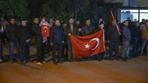 Gürcistan’da şehit olan askerler Türkiye’de bayraklarla karşılandı