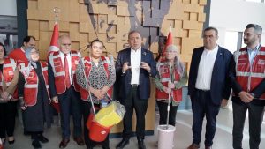 Gürsel Tekin önderliğinde CHP’de dışkı temizliği yapıldı