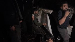 Hatay’da polisten kaçarken kazaya yapan arabada 9 kaçak göçmen yakalandı