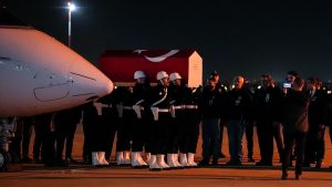 Hırvatistan’daki uçak kazasında şehit olan pilot Hasan Bahar’ın naaşı İstanbul’a getirildi