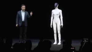 İçinde insan olduğu sanılan robot: IRON