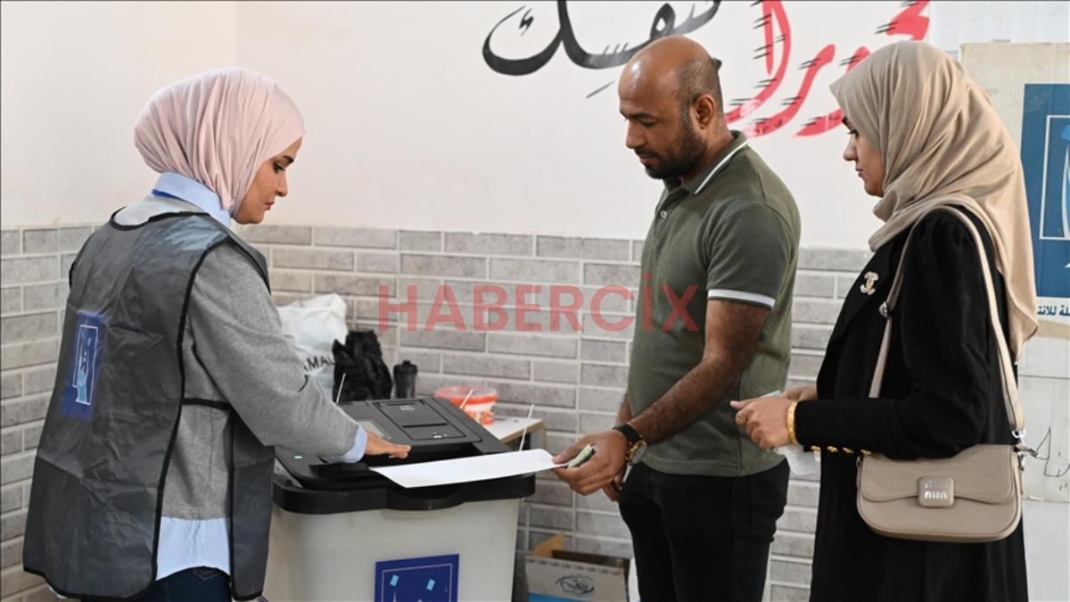 Irak’ta genel seçime iştirak oranı yüzde 55’i aştı