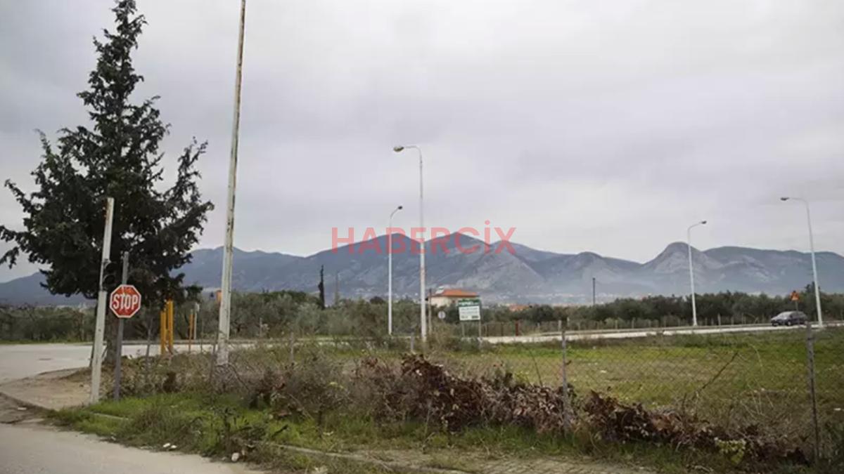 İskeçe’de Osmanlı mezarlığını temizleyen Türklere soruşturma