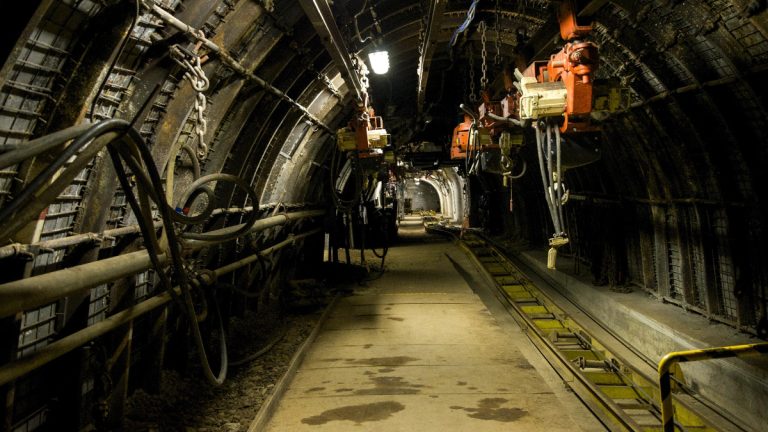 İspanya’da kömür madeninde göçük meydana geldi