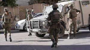 İsrail Gazze’de ateşkesi ihlal ederek 2 Filistinliyi öldürdü