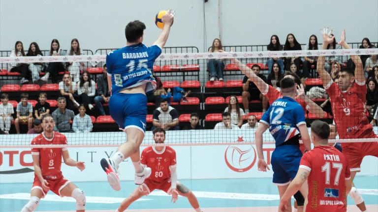 İstanbul Büyükşehir Belediyespor, Alanya Belediyespor’a şans tanımadı