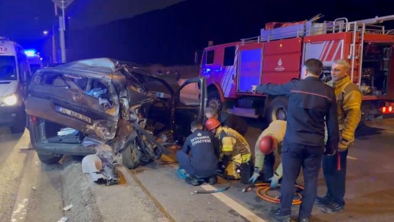 İstanbul’da yaşanan zincirleme kazada 4 kişi yaralandı