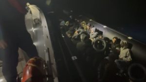 İzmir’de 37 sistemsiz göçmen yakalandı