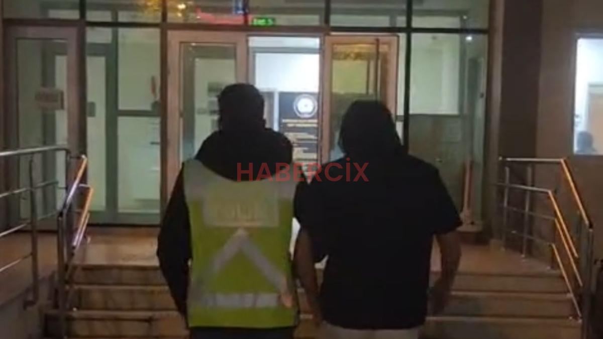 İzmir’de trafik tartışması sırasında arabaya levye ile saldıran 2 kuşkulu gözaltında