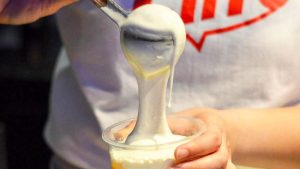 Japonlar lıkır lıkır “peynirli çay” içiyor: İşte sebebi