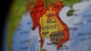 Kamboçya ve Tayland hudut bölgelerinden ağır silahları geri çekiyor